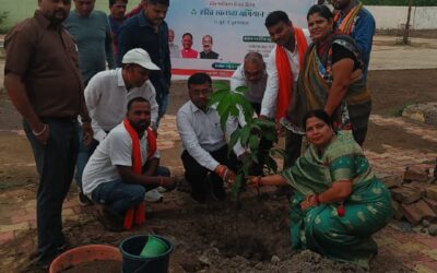 विश्व पर्यावरण दिवस के अवसर पर आदर्श गौठान पाटन में किया गया पौधरोपण
